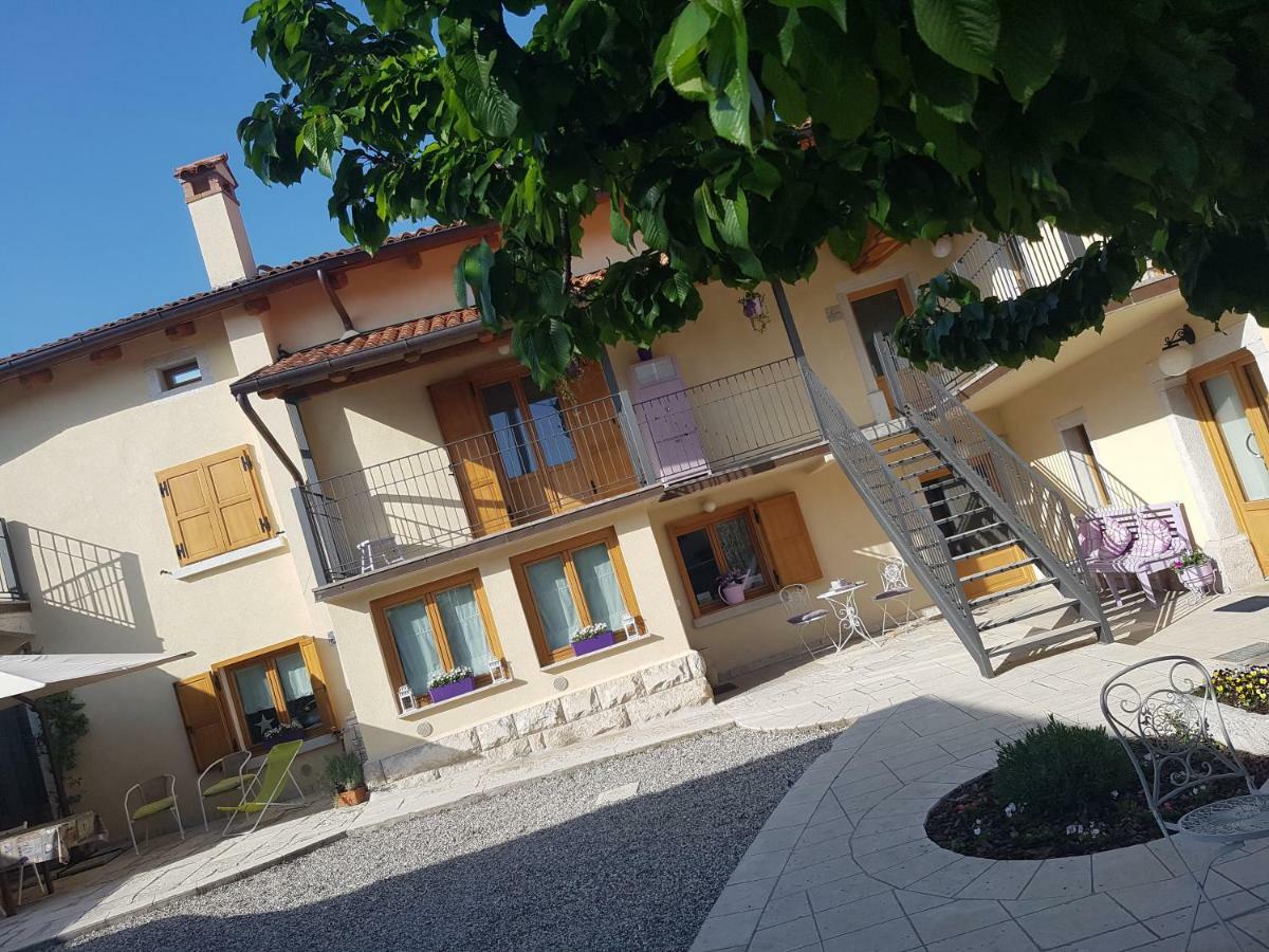 Bed & Breakfast Barbara Borgo Grotta Gigante Exterior photo